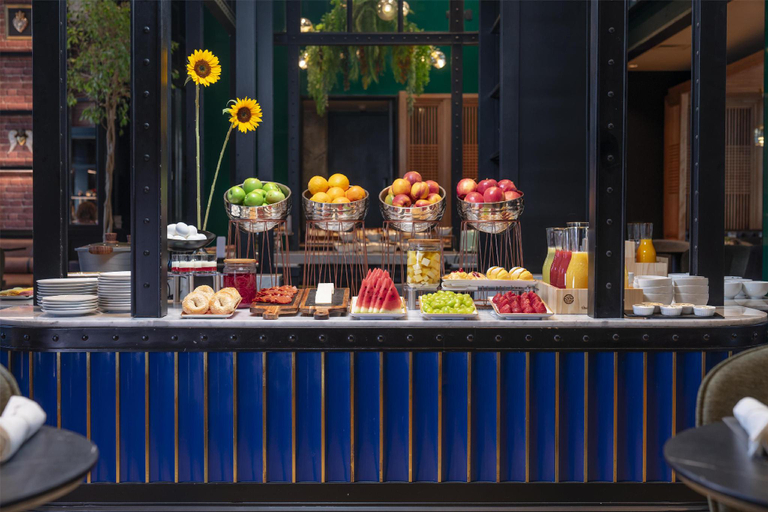 Food & Drinks 5, NH Collection Santiago Casacostanera, Santiago