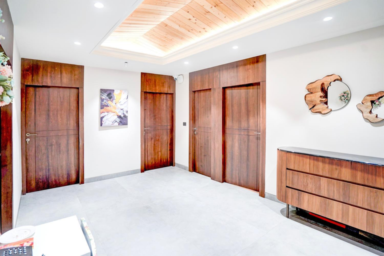 Bedroom, DanCenter Villa Mihika I Premium 5BHK I Orchard I Chef I Shimla, Shimla