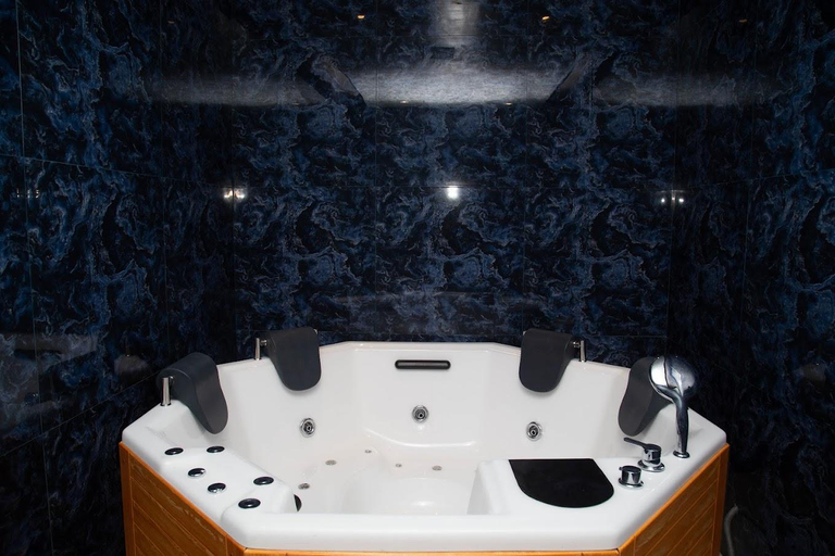 Bathroom 3, The Orchard Hotel, Lahore