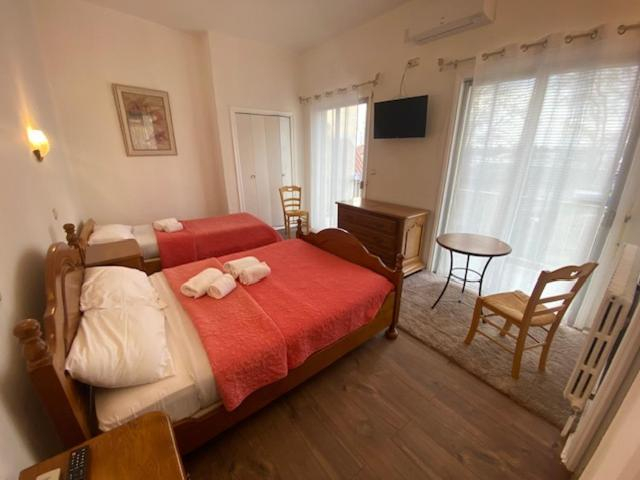 Bedroom 2, HOTEL LE FLOREAL, Pyrénées-Orientales
