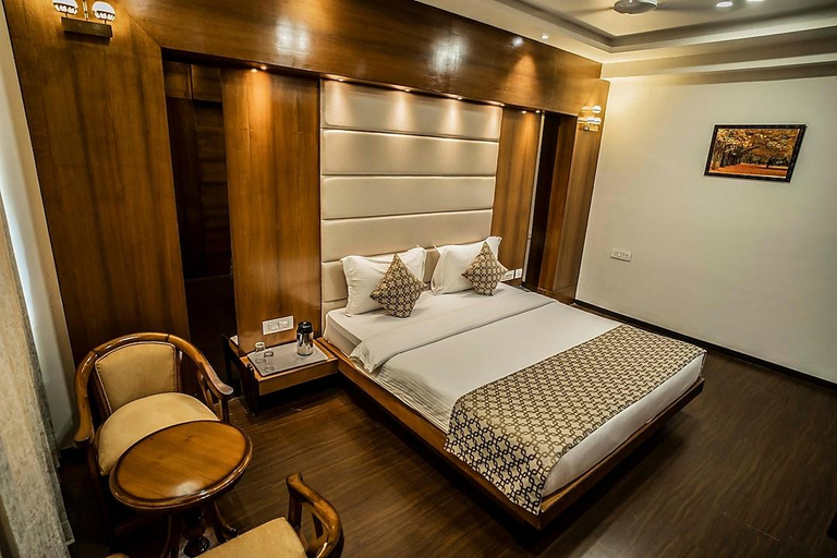 Others 4, HOTEL GREENLAND, Junagadh