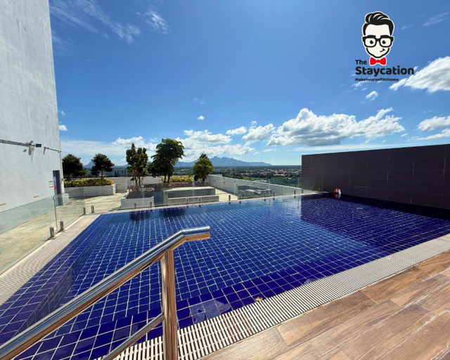Sport & Beauty 2, Staycation Homestay 75 Podium Apartments, Kuching