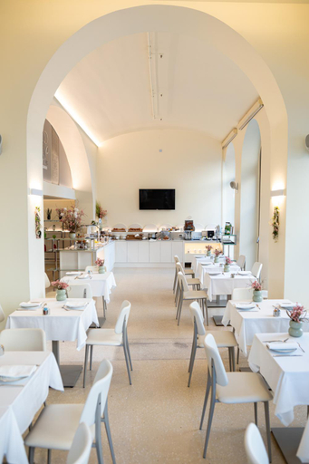 Food & Drinks 4, Vis a Vis Apartments, Trieste