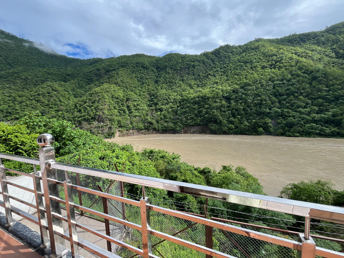 Others 5, Daandikaanthi Hotel, Garhwal