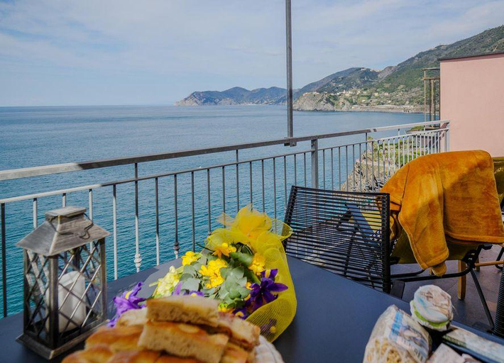 Others 5, La Lampara Sea View Terrace Apartment With AC, La Spezia
