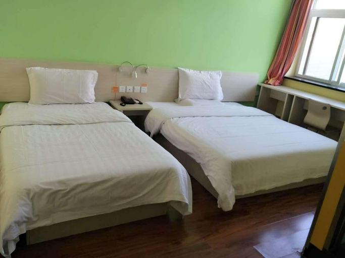 Bedroom 2, 7 Days Inn Beijing Qinghe Xiaoyingqiao Metro Station, Beijing