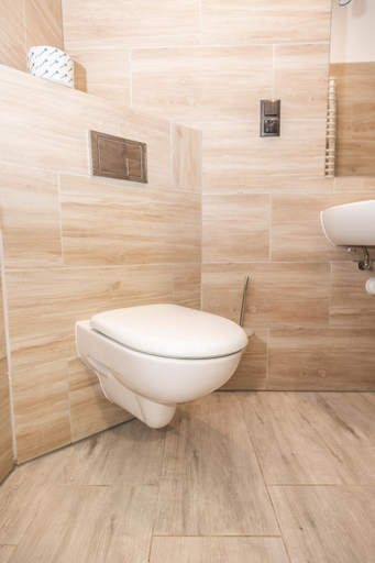 Bathroom 2, Apartamenty Wawrzyniak, Krotoszyn