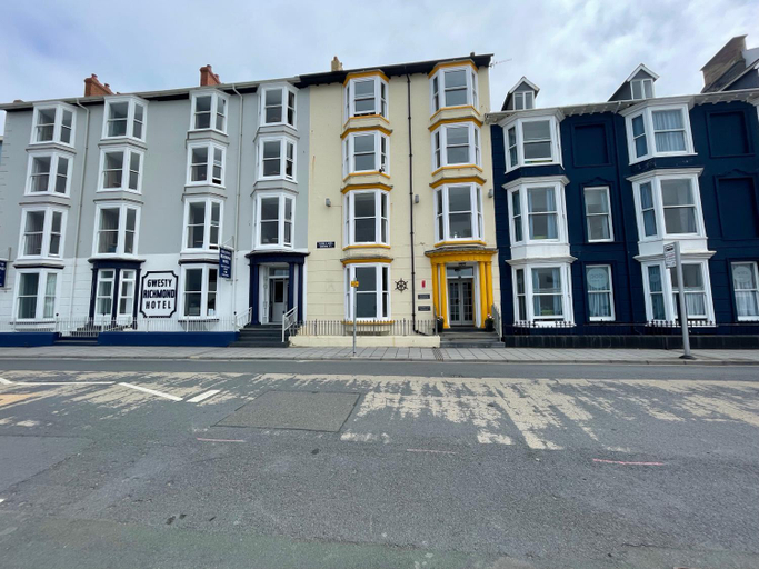 Others 2, Cranwell Court, Ceredigion