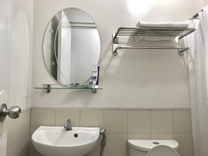 Bathroom 5, Camella Northpoint Condo, Davao City