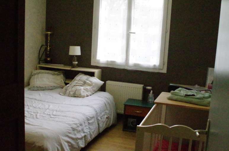 Others 2, Chambre chez l'habitant, Drôme
