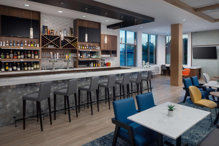 Food & Drinks 4, Hyatt House Vacaville, Solano