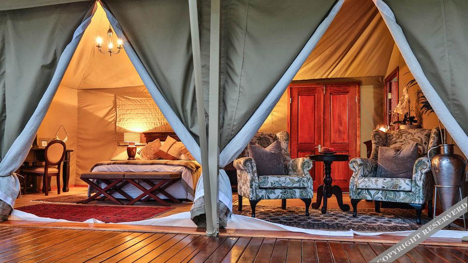 Bedroom 2, Kadizora Camp, Ngamiland West