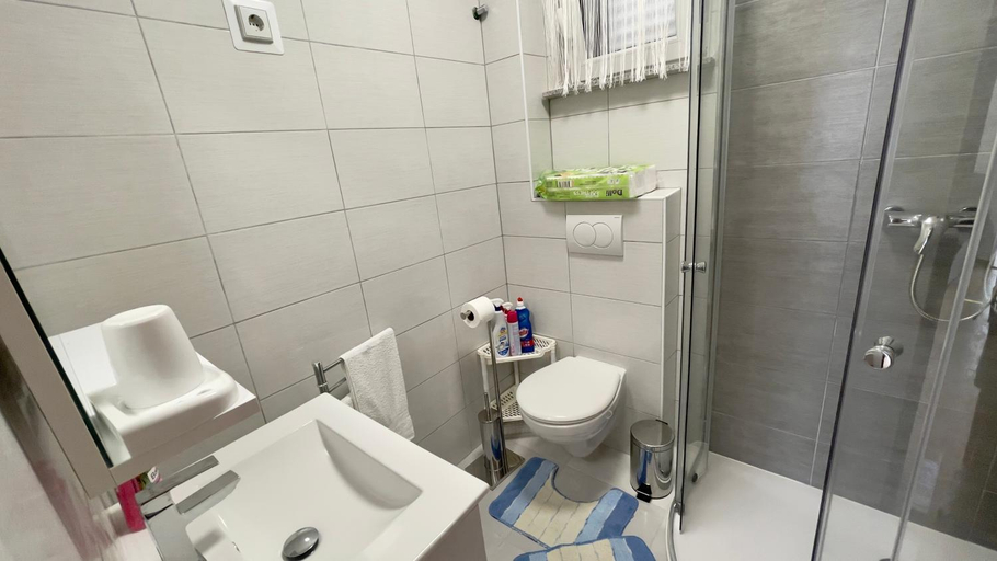 4, Apartments Nemcic, Nin
