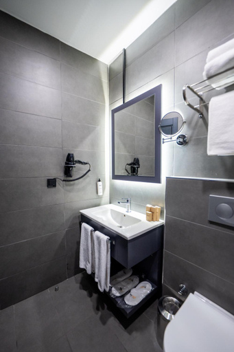 Bathroom 2, Educity Hotels & Spa, Atasehir