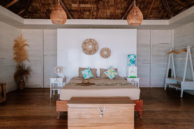 Bedroom 2, Reconnect - Private Island Resort & Dive Center - Togean Islands, Tojo Una-Una