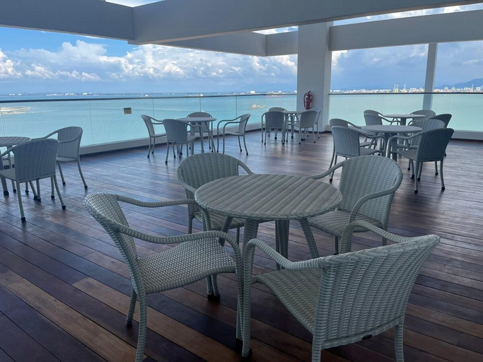 Food & Drinks 2, Sunrise@Gurney Spacious 2BR Duplex, Penang Island