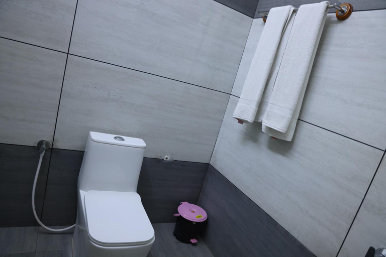 Bathroom 5, Sri Adhilakshmi Templeview Residency, Tiruvannamalai