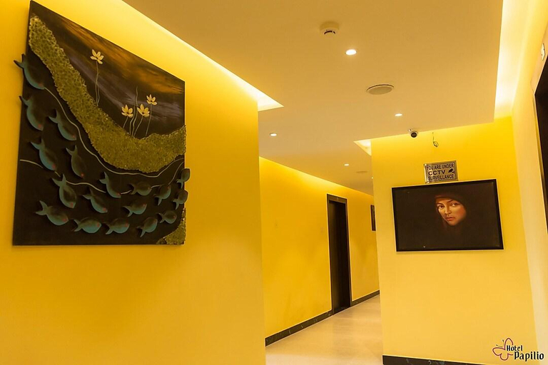 Others 2, Hotel Papilio, Maldah