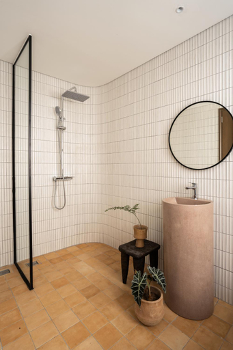 Bathroom 4, A Stay In Hanoi, Đống Đa