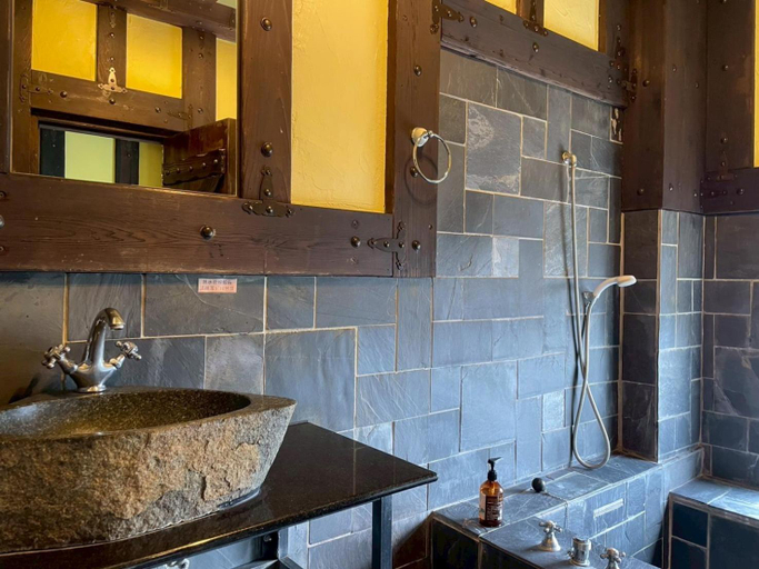 Bathroom 3, Vanse Hotel, Nantou