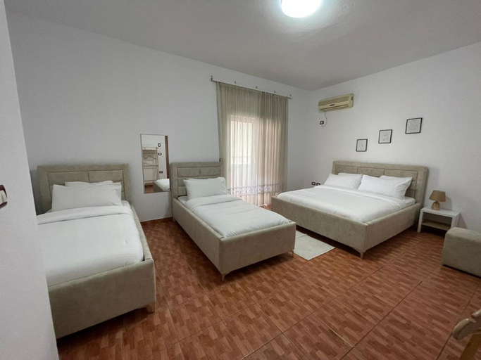 Bedroom, Villa Oasis, Beratit