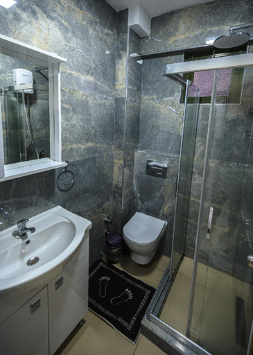 Bathroom, Can Apartments, Marmaris