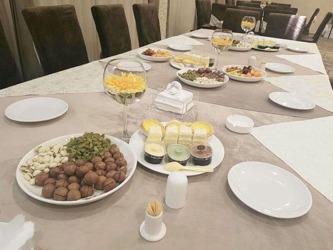 Food & Drinks 5, Diheng Hotel Shizong, Qujing