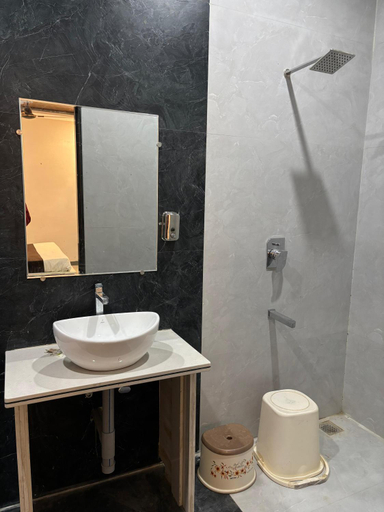 Bathroom 3, HOTEL SHREE ASHTAVINAYAK GRAND, Mandla