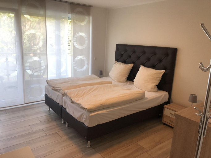 Bedroom 3, Gleuel Inn, Rhein-Erft-Kreis