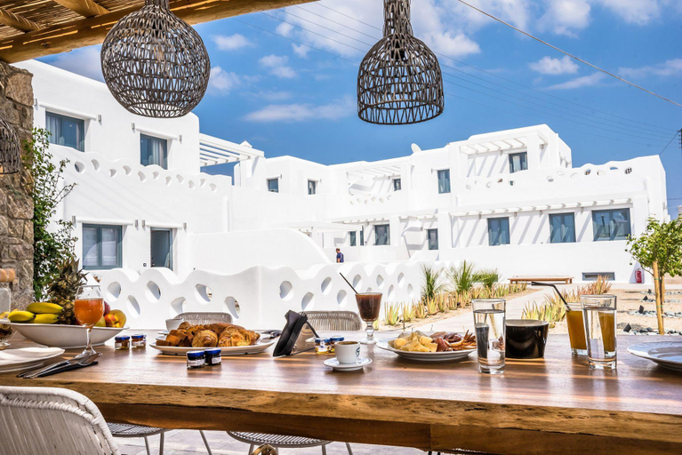 Food & Drinks 5, Portes Suites & Villas Mykonos, South Aegean