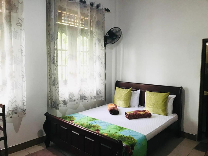 Bedroom 2, Laaya Kandy, K.F.G. & G. Korale