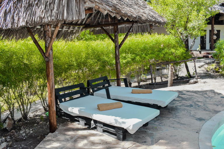 Others 5, spice of the coast, Msambweni