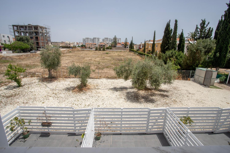 Others 3, 2BD Garden Apartment