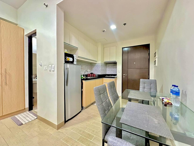 Others 3, Cozy and Spacious Condo, Iloilo City