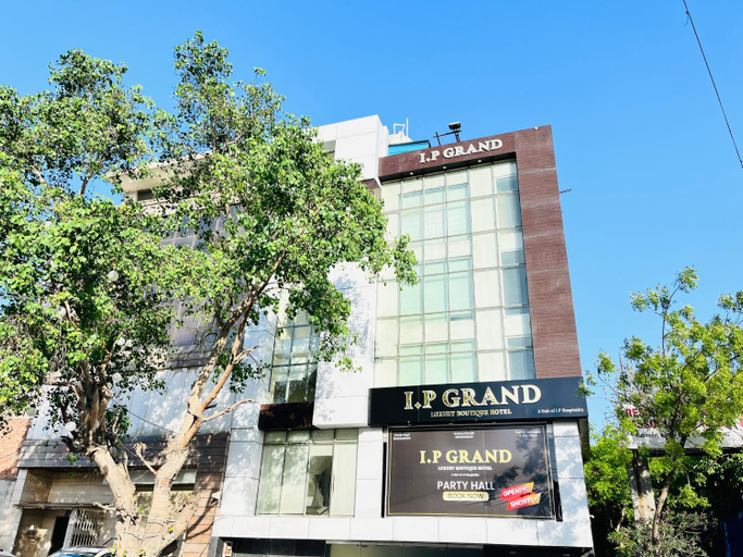 Exterior & Views 2, Hotel Aura IP Grand Karkardooma Metro, Delhi