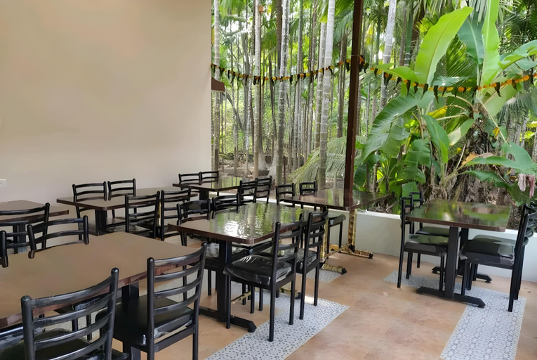 Food & Drinks, lLIF 2761 CHINTAMANI RESORT , Raigarh