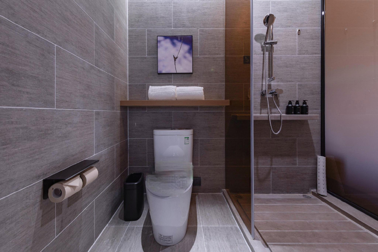 Bathroom 3, Atour Hotel Nanjing University Metro Station Xianlin University Town, Nanjing