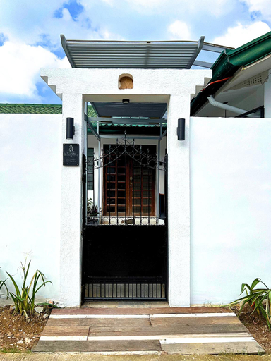 Exterior & Views 2, A Casa Portuguesa Coron Boutique Hostel, Coron
