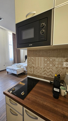 Others 4, Apartmani Astral, Ruma