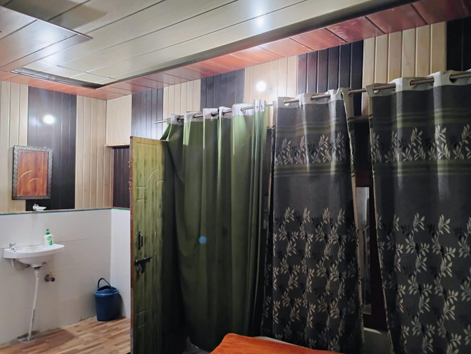 Bedroom 4, Hotel Nature's Nest inn , Chamoli
