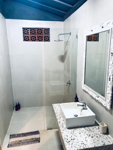 Bathroom, The Hideaway Canggu, Badung