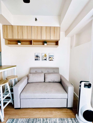 Others 4, 1 BR Condo Unit at The Celandine Condominium near Ayala Cloverleaf Mall, Quezon City