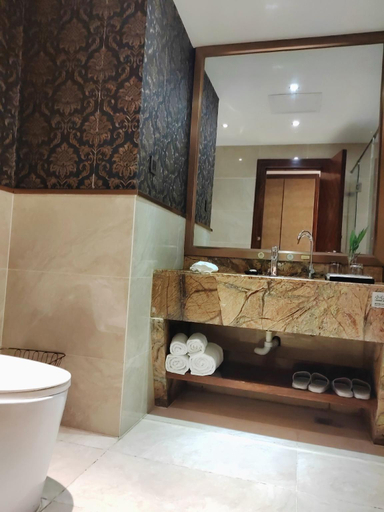 Bathroom 3, Meijun International Hotel, Changsha