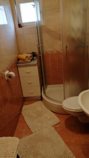 Bathroom 3, Apartments Anita, Jelsa