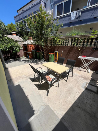 5, Apartmani Andrej Vodice, Vodice