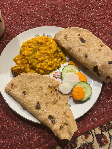 Food & Drinks 2, Cape villa, Srinagar