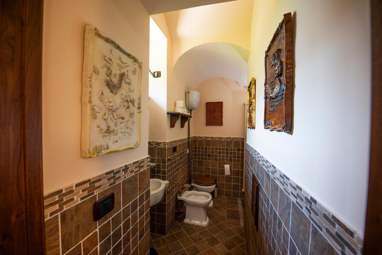 Others 5, bed and breakfast Grotta dell'Olio, Salerno