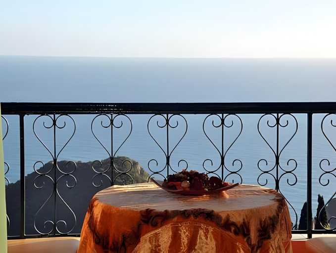 Others 4, Villa Tango, Ionian Islands