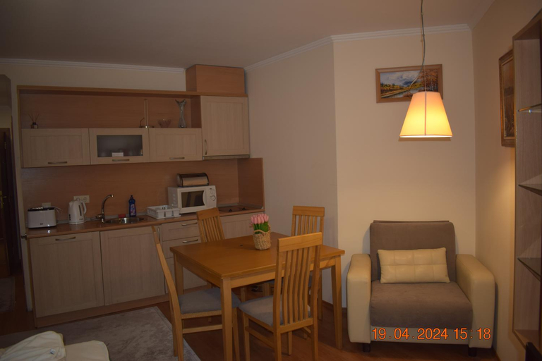 4, Villa Park Guest Apartments, Samokov