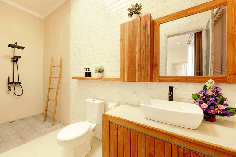 Bathroom 4, Villa Lois Canggu 3BR 10ppl, Badung